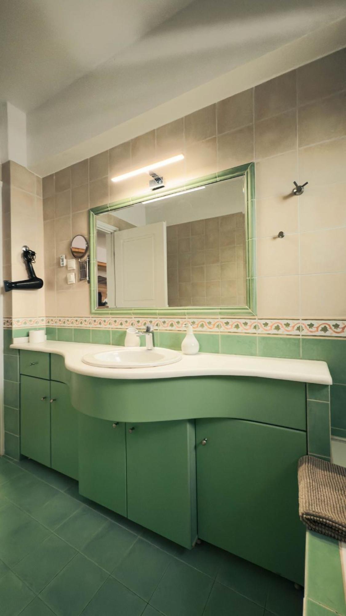 Σύγχρονο Vintage Στο Μαρούσι Apartment เอเธนส์ ภายนอก รูปภาพ